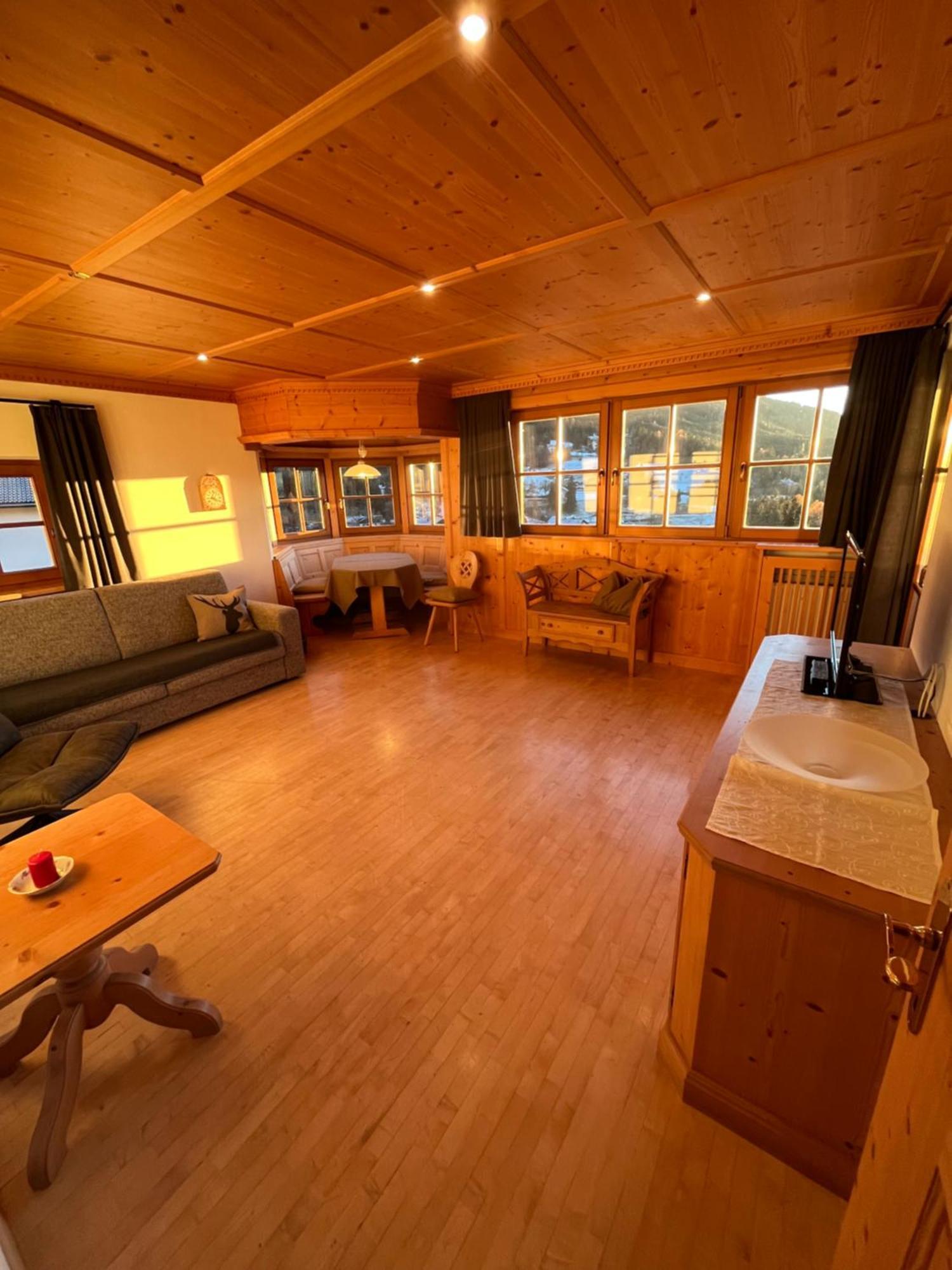 Residence Burghof Siusi Luaran gambar